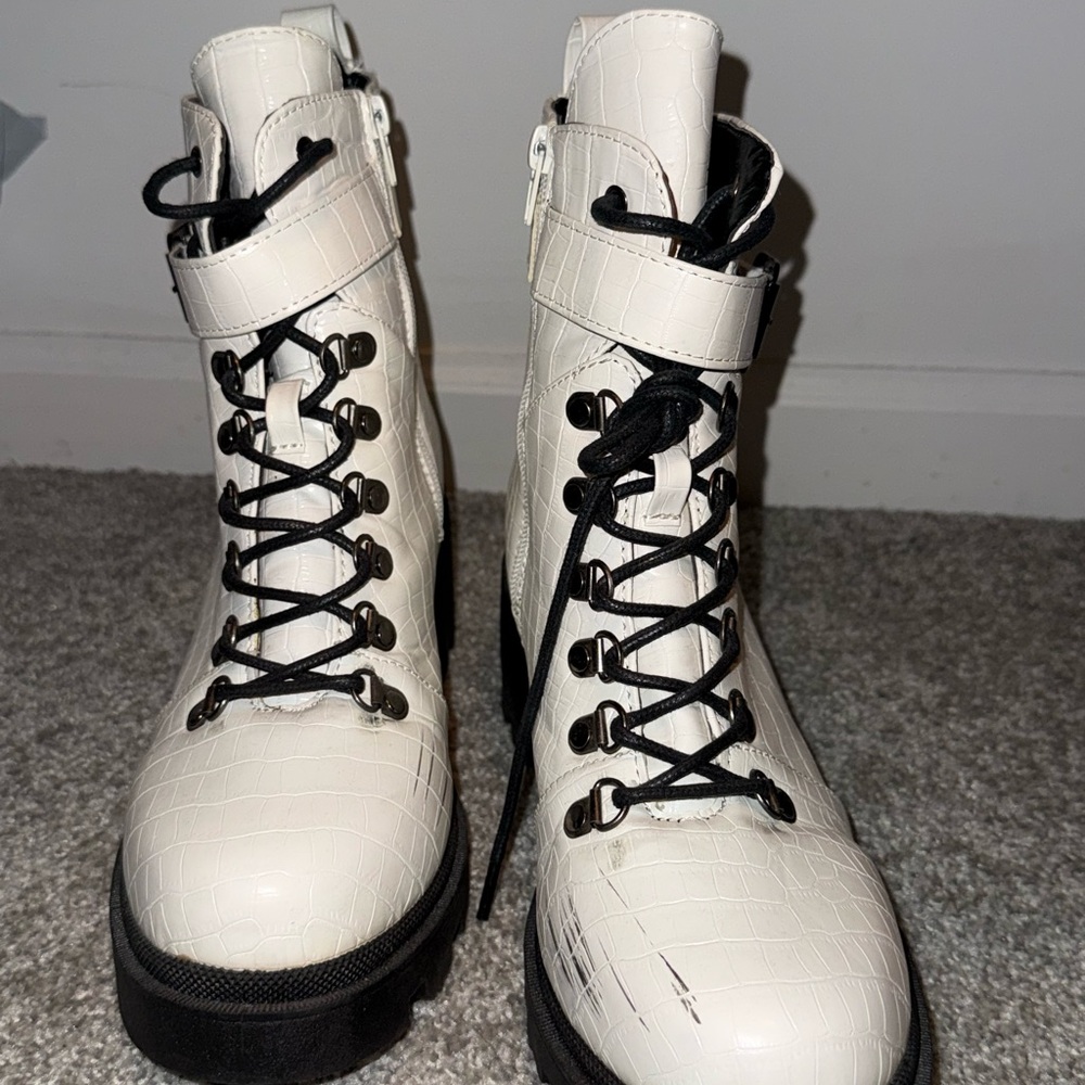 Women's White Lace-Up Boots